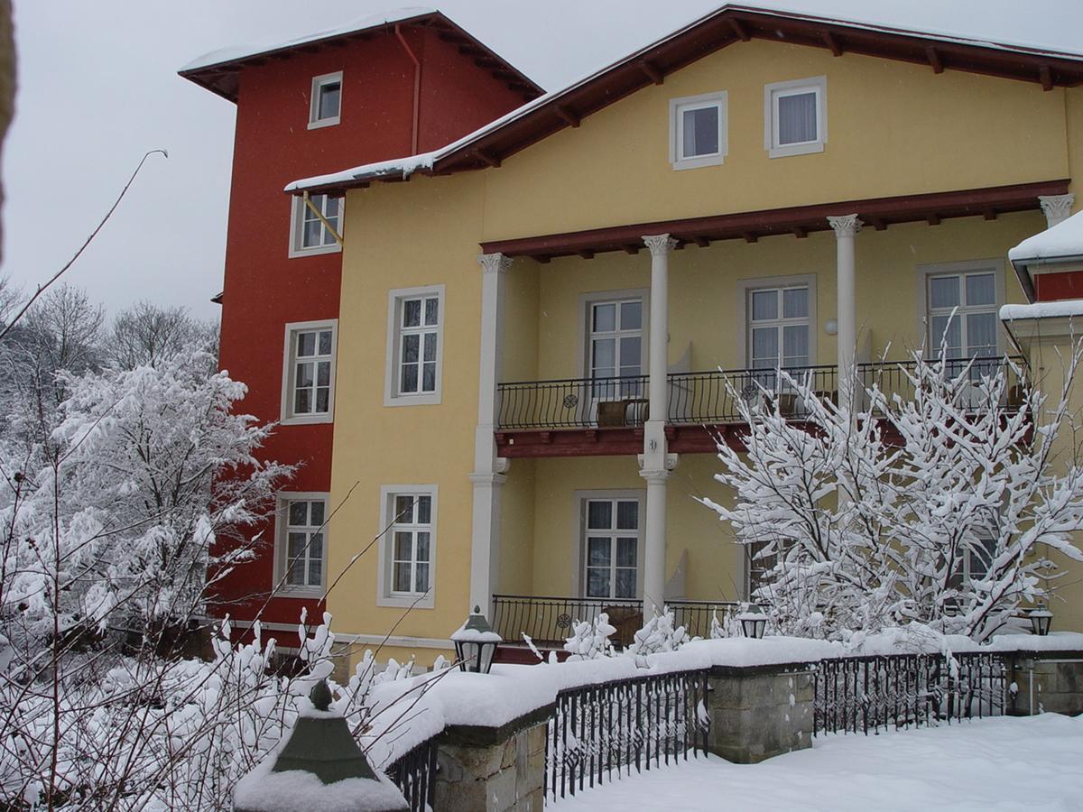 Parkhotel Bad Schandau Mit Spa Esterno foto